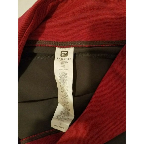 Fabletics Women's Sz. S Grey and Maroon Rio Run Crop Workout Pant - Picture 2 of 4